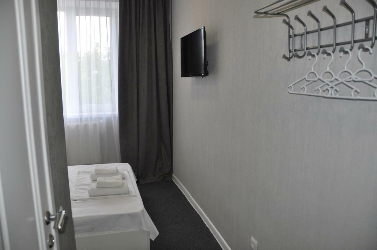 Medelean Hotel Comrat المظهر الخارجي الصورة