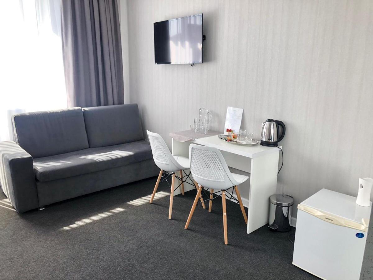Medelean Hotel Comrat المظهر الخارجي الصورة